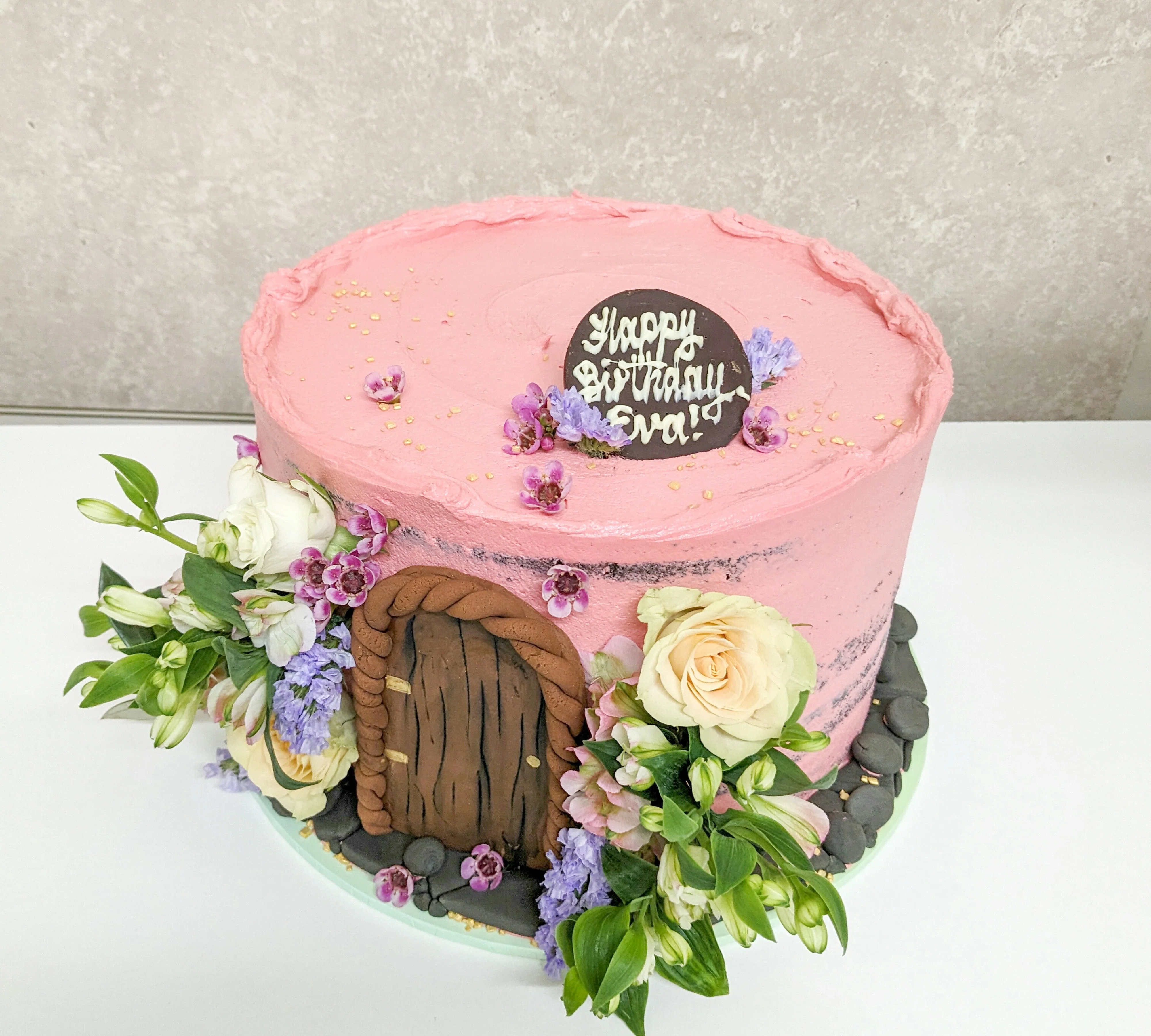 Door to Rivendell Cake - Image 2
