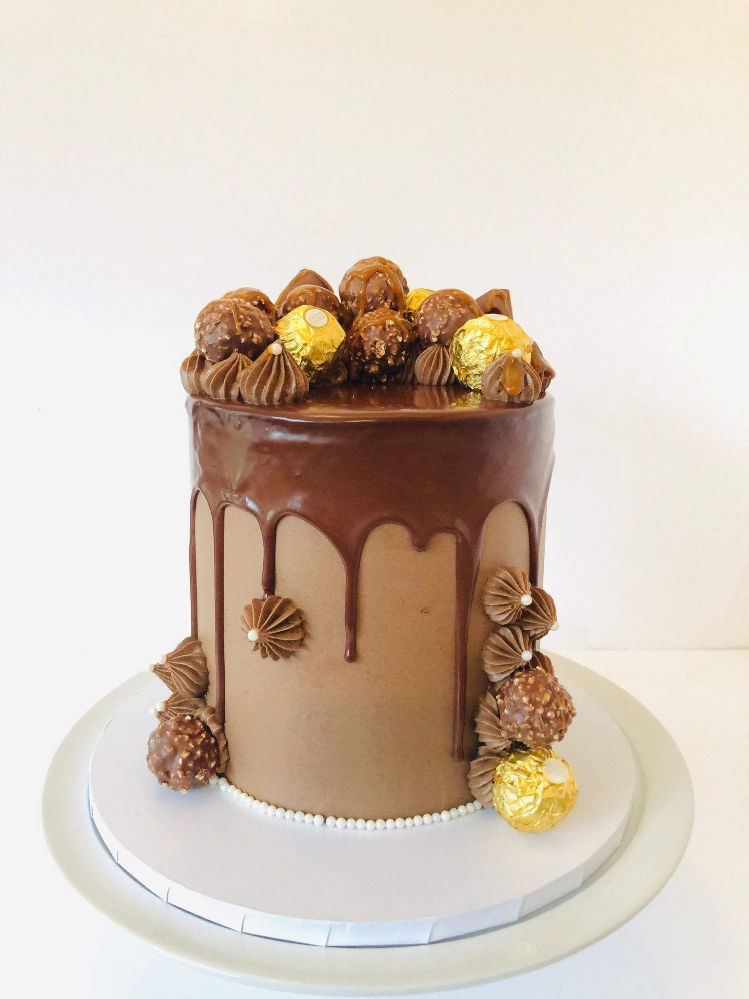 Ferrero Rocher Chocolate Drip Cake - Image 3