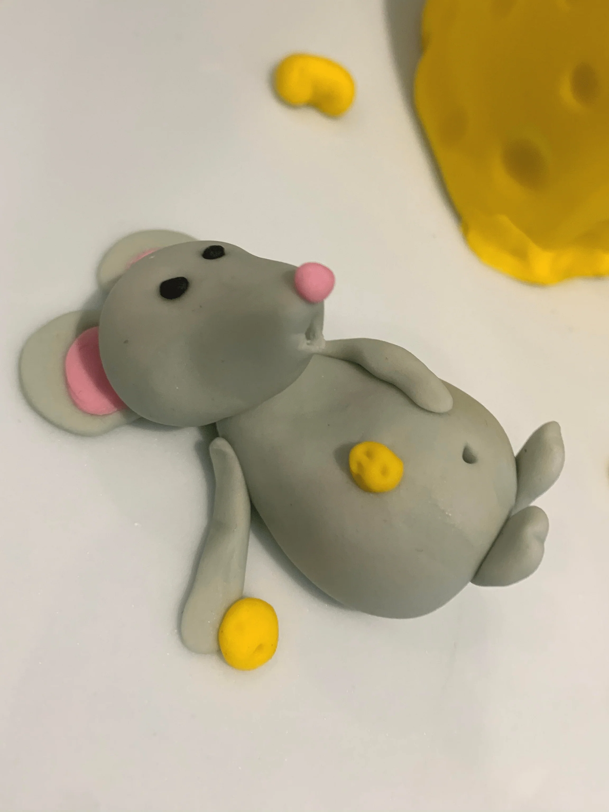 Mouse Cheese Feast Cake - Image 2