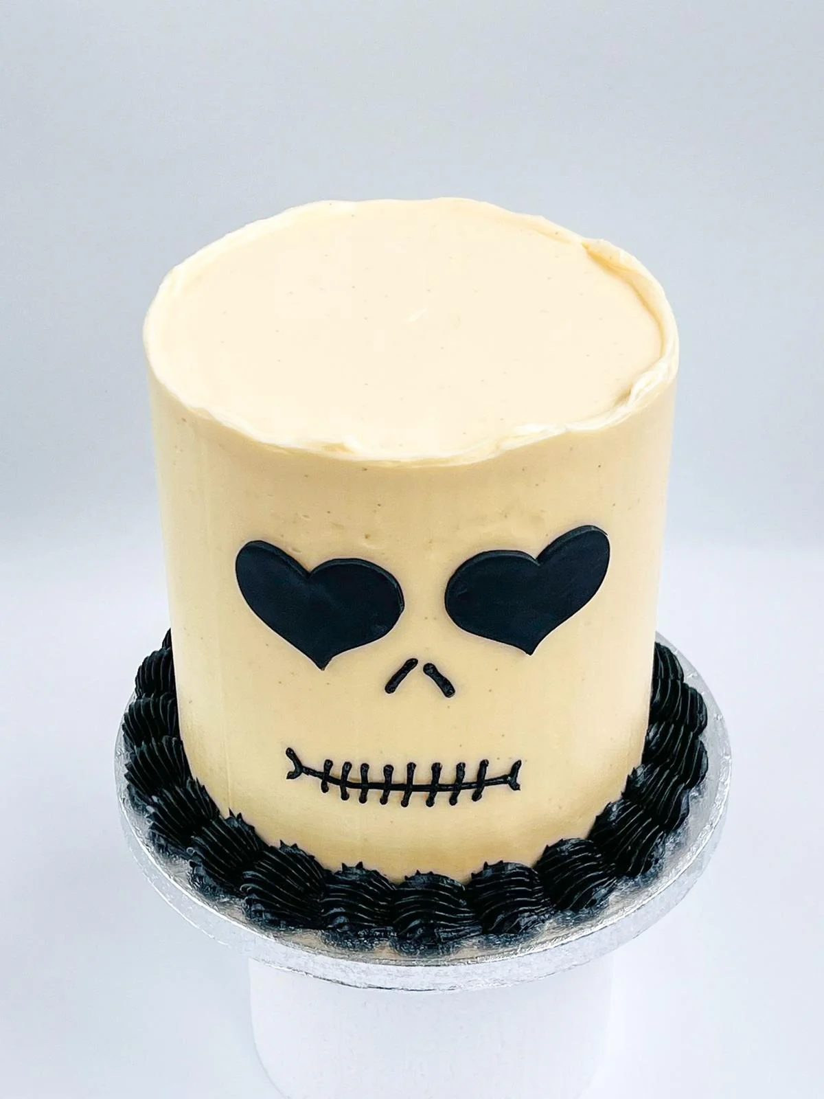 Seen A Ghost! Cake - Image 3